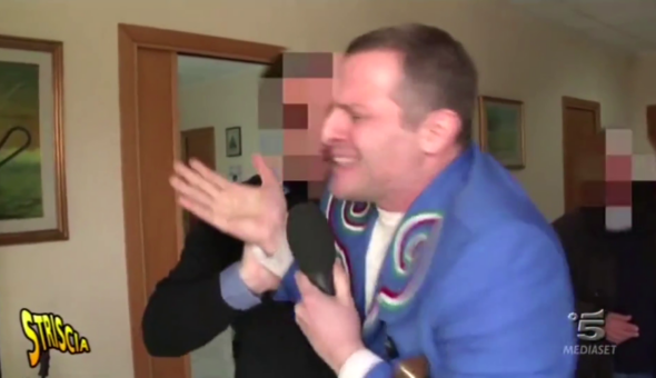 Diplomi facili, anche retroattivi: l'aggressione a Riccardo Trombetta