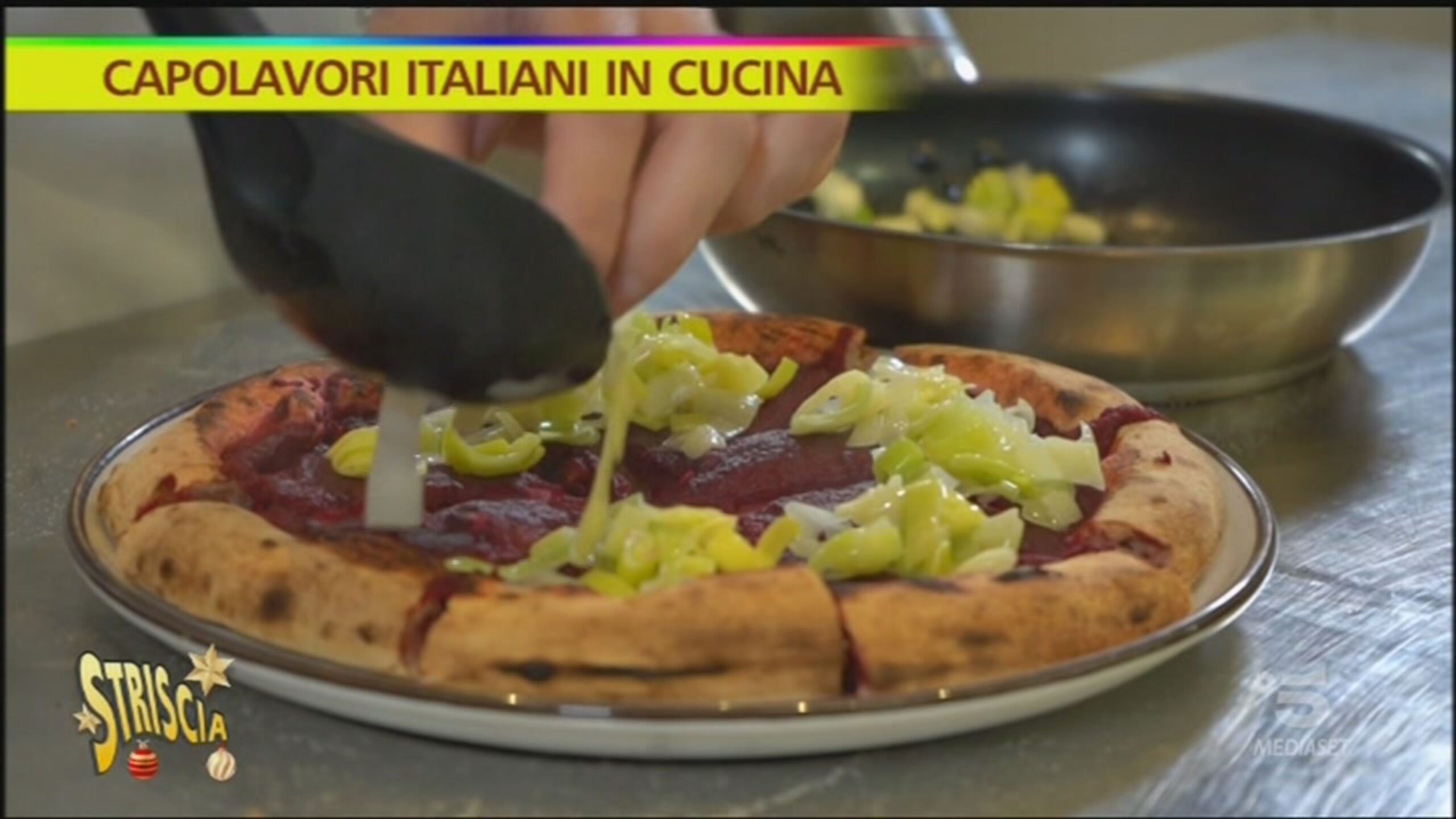 Conoscete la Pizza viola? Striscia la notizia