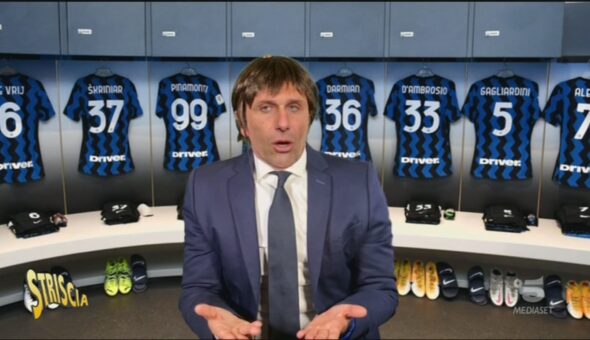 Conte e Pirlo, sfida tra spogliatoi