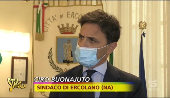 Ercolano, il caso dei loculi assegnati in cambio di favori