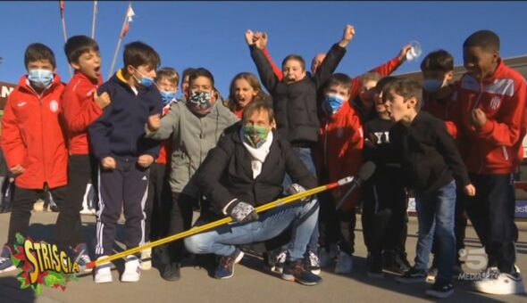 Striscia lo striscione, un weekend di ribaltoni