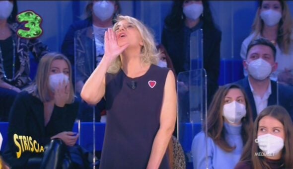 I Nuovi Mostri, Maria De Filippi come in 