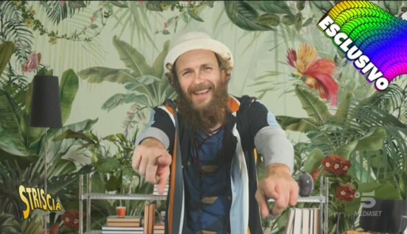 Ambiente Jovanotti, Lorenzo sbarca a Striscia