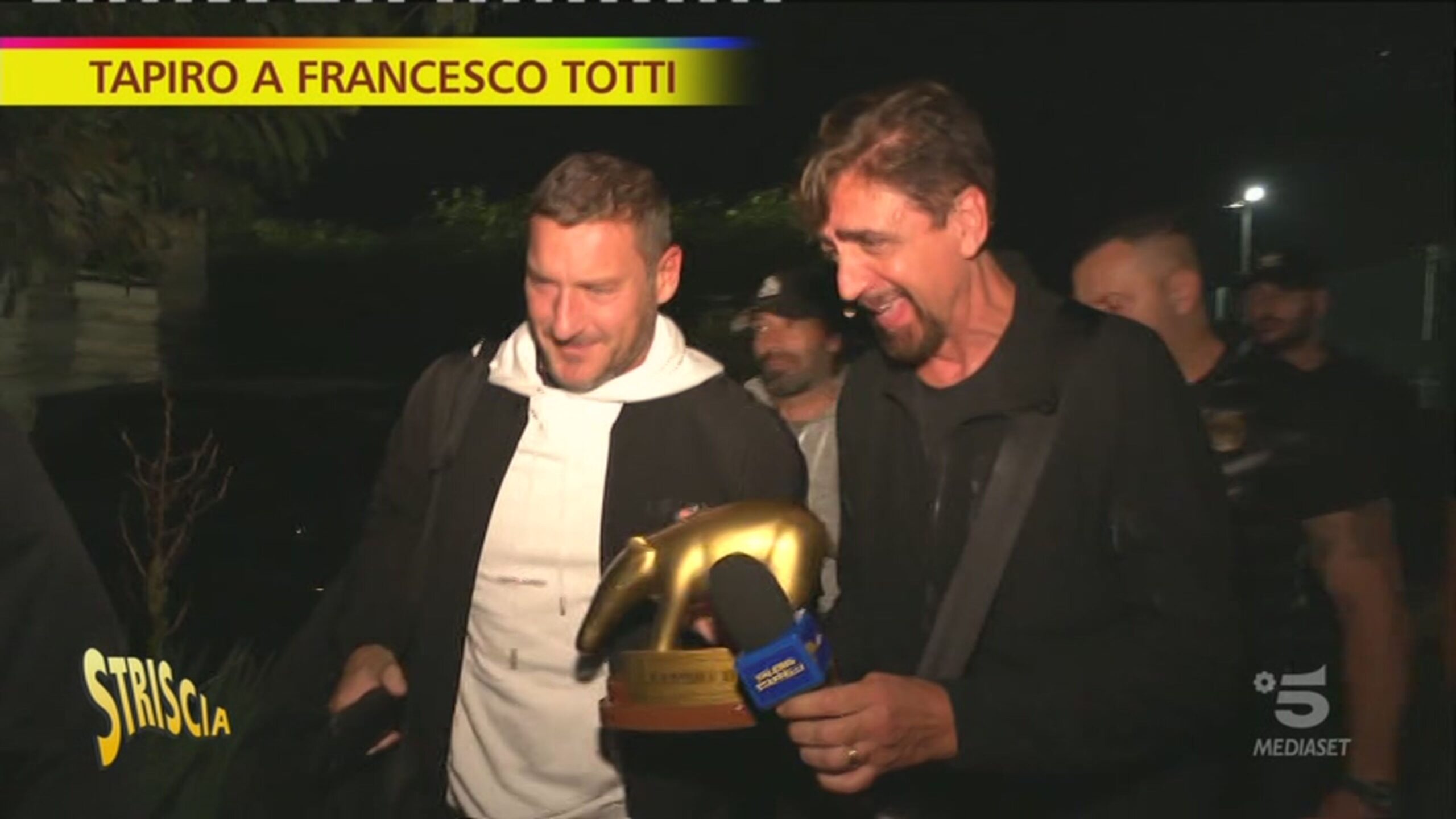 Divorzio Totti-Blasi, il Tapiro d'oro al Pupone