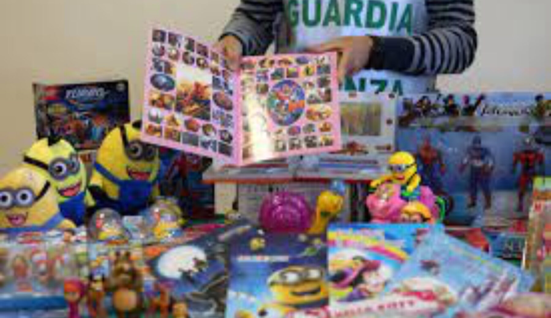 Pescara, maxi operazione della Finanza: sequestrati oltre 1 milione di giocattoli contraffatti