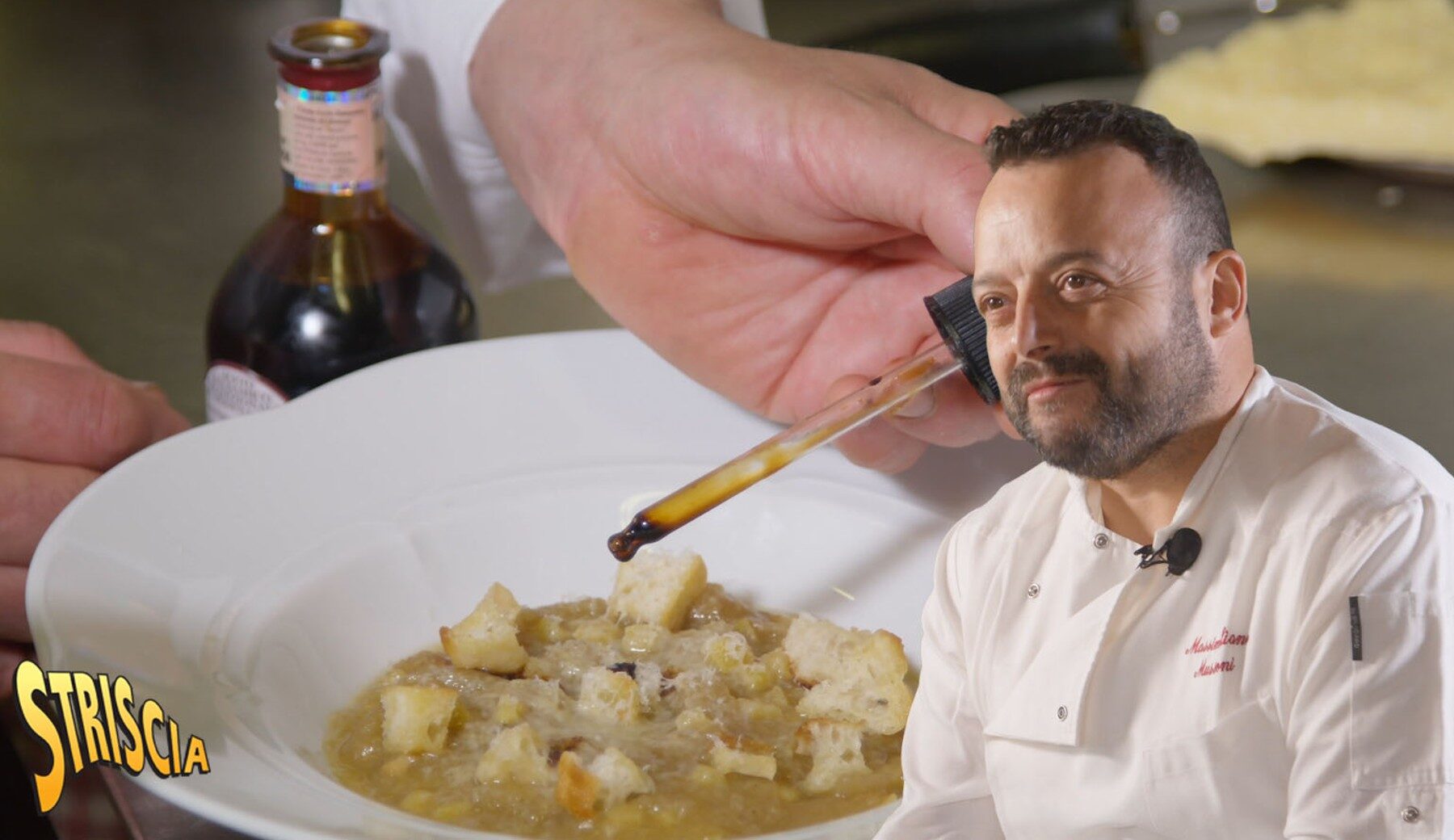 Stasera a Striscia la “Zuppa di cipolle dell’acqua” di Massimiliano Mussoni