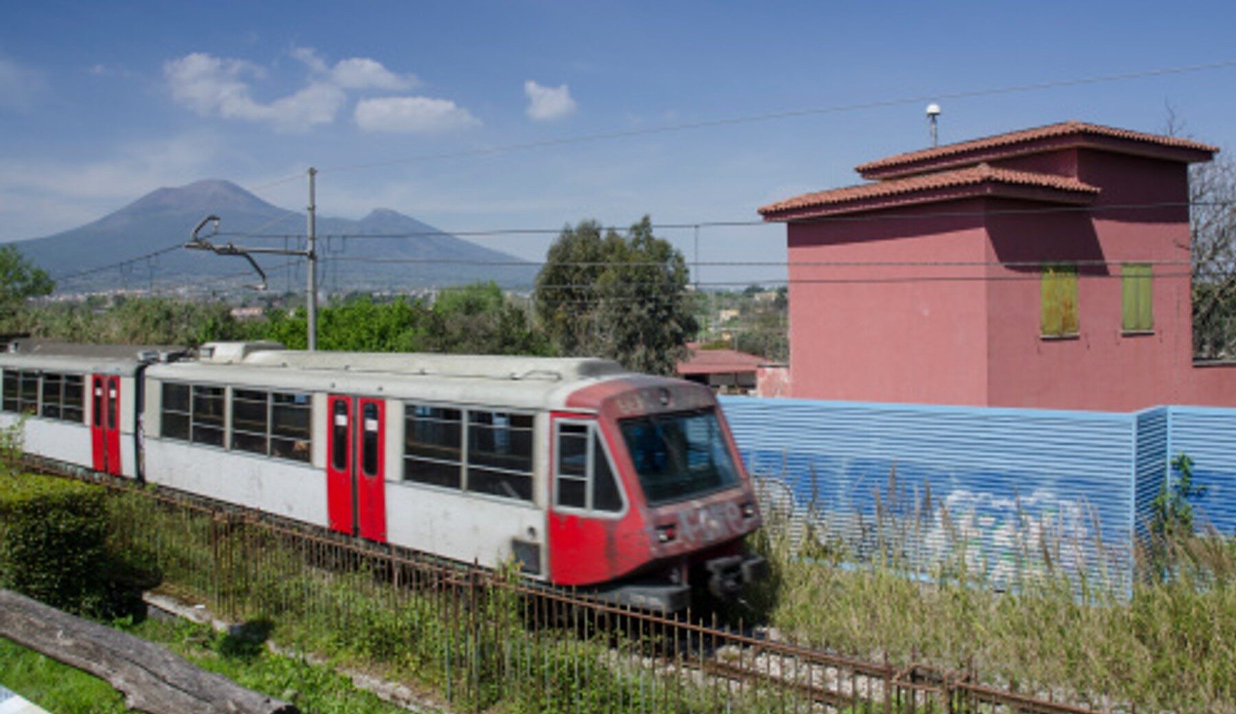 Circumvesuviana horror, avvistato un topo sul treno per Sorrento