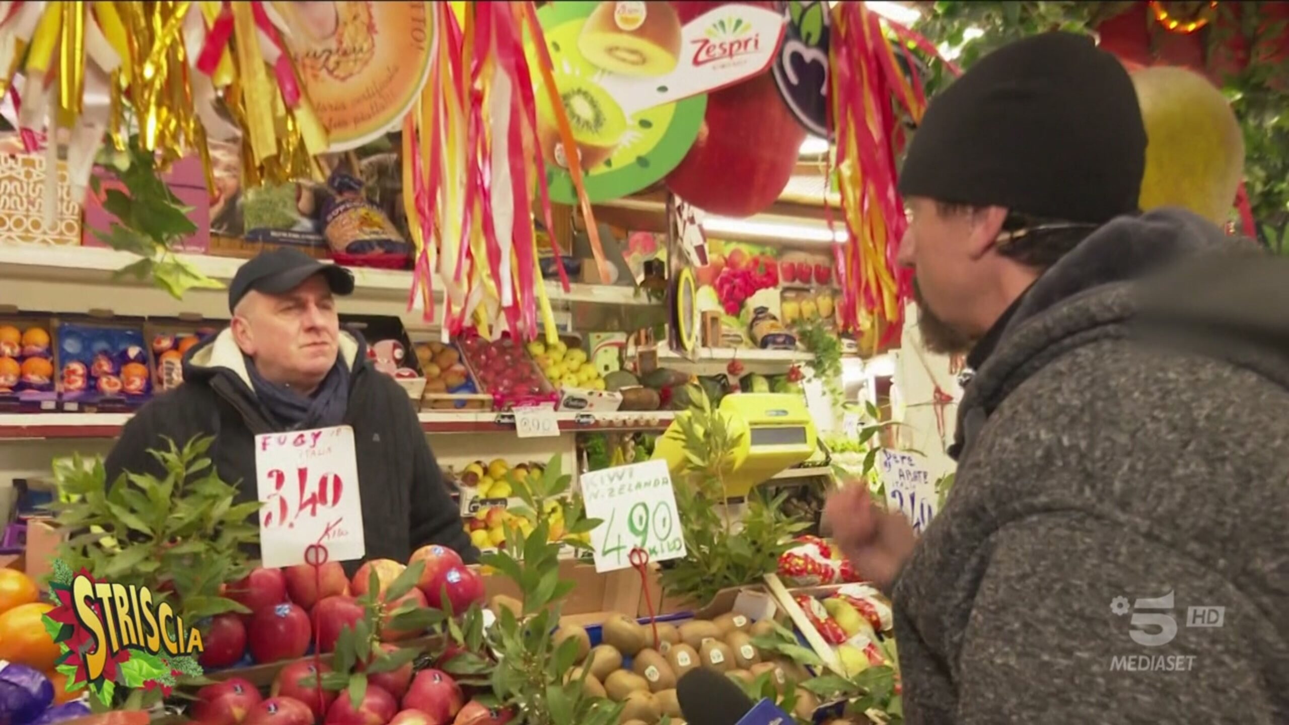 Fruttivendoli “furbetti”: attenti alle etichette, si rischiano sanzioni (anche penali)
