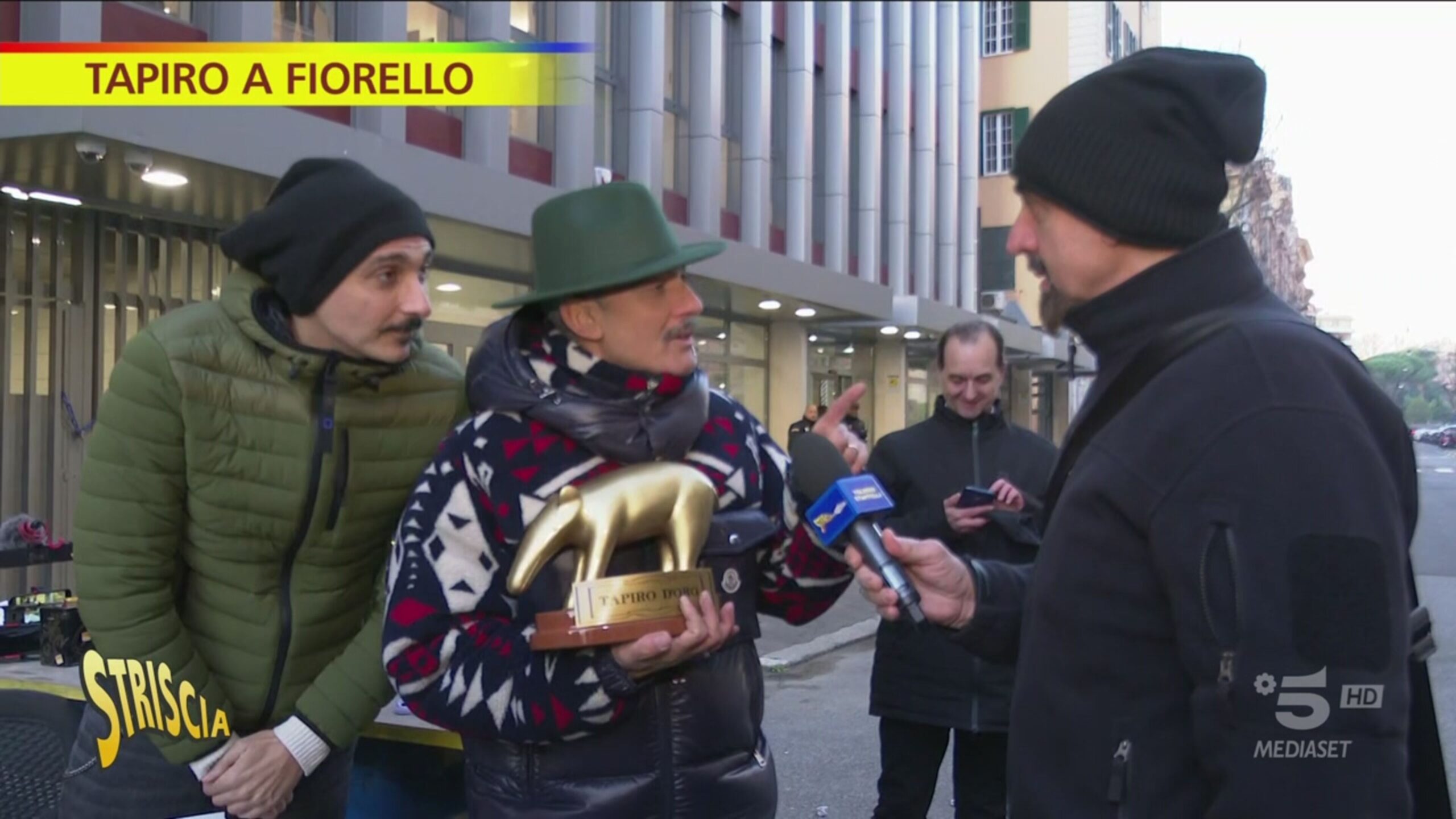 Il Tapiro a Fiorello: lui ne vuole 2 (per raggiungere Belen)