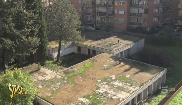 A Roma una scuola abbandonata dall'85: che scempio