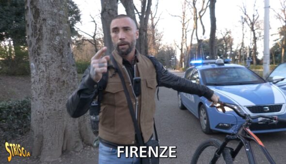 Firenze, Brumotti torna nel parco dello spaccio. L'anticipazione