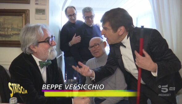 Gianni Morandi inviato di Striscia a Sanremo (a sua insaputa)