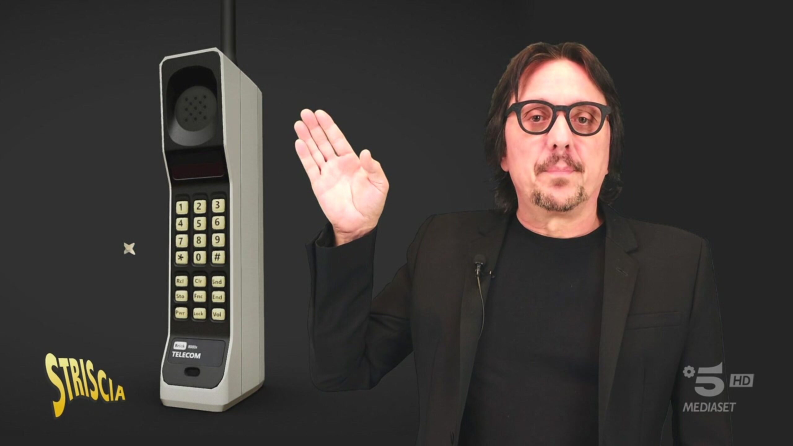 6 marzo 1983: quarant’anni fa il primo telefono cellulare