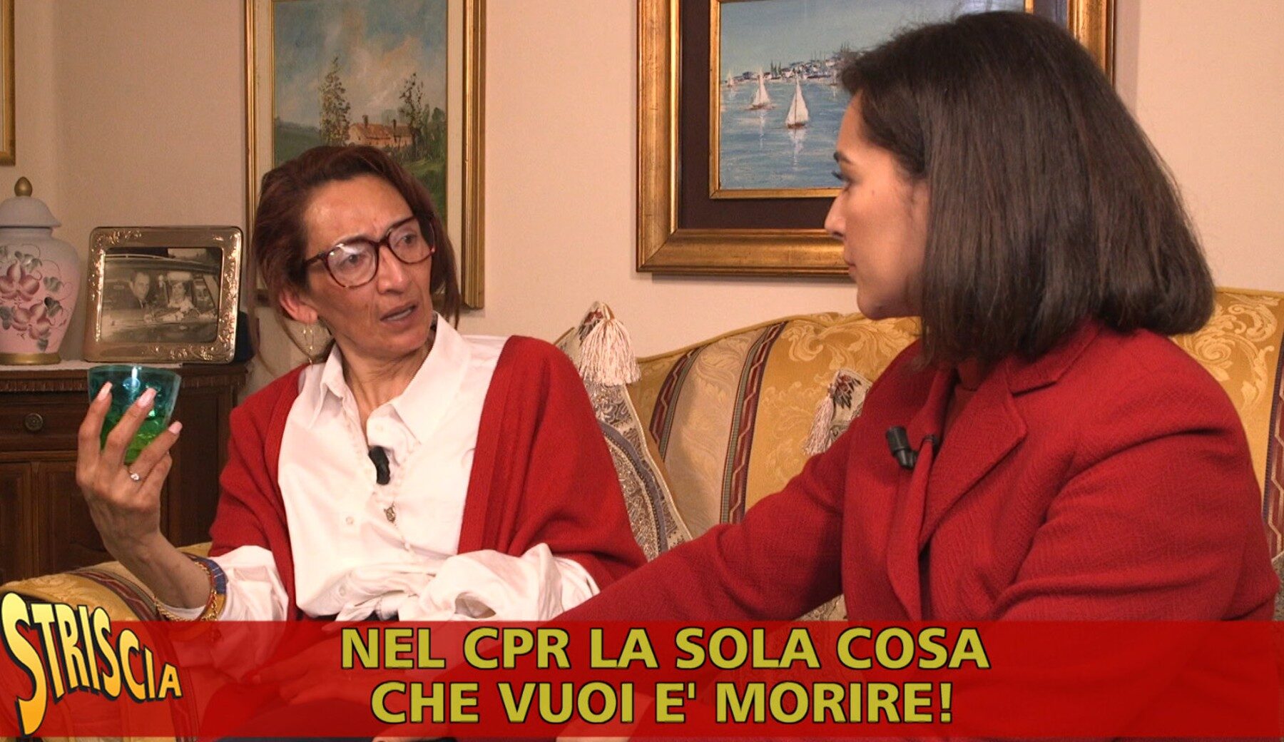 Stasera a Striscia testimonianze shock di due donne “ex ospiti” di un CPR di Roma