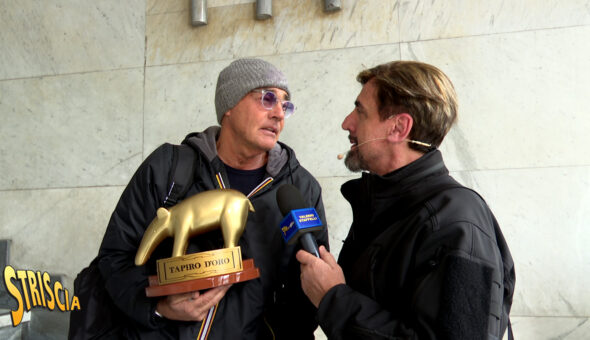 Stasera a Striscia il Tapiro d'oro a Massimo Giletti