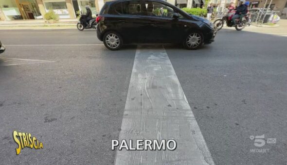 Palermo, la striscia d'arresto che nessuno rispetta