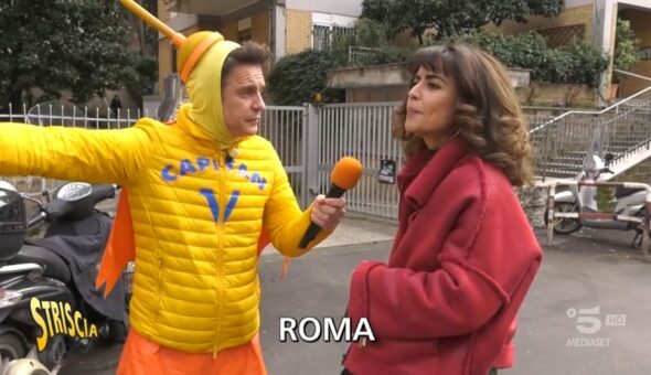 300 come le famiglie con i telecomandi bloccati salvate da Capitan Ventosa a Striscia 35