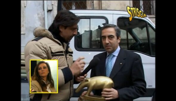 Il Tapiro a Gasparri? Questione di attributi (di velluto)