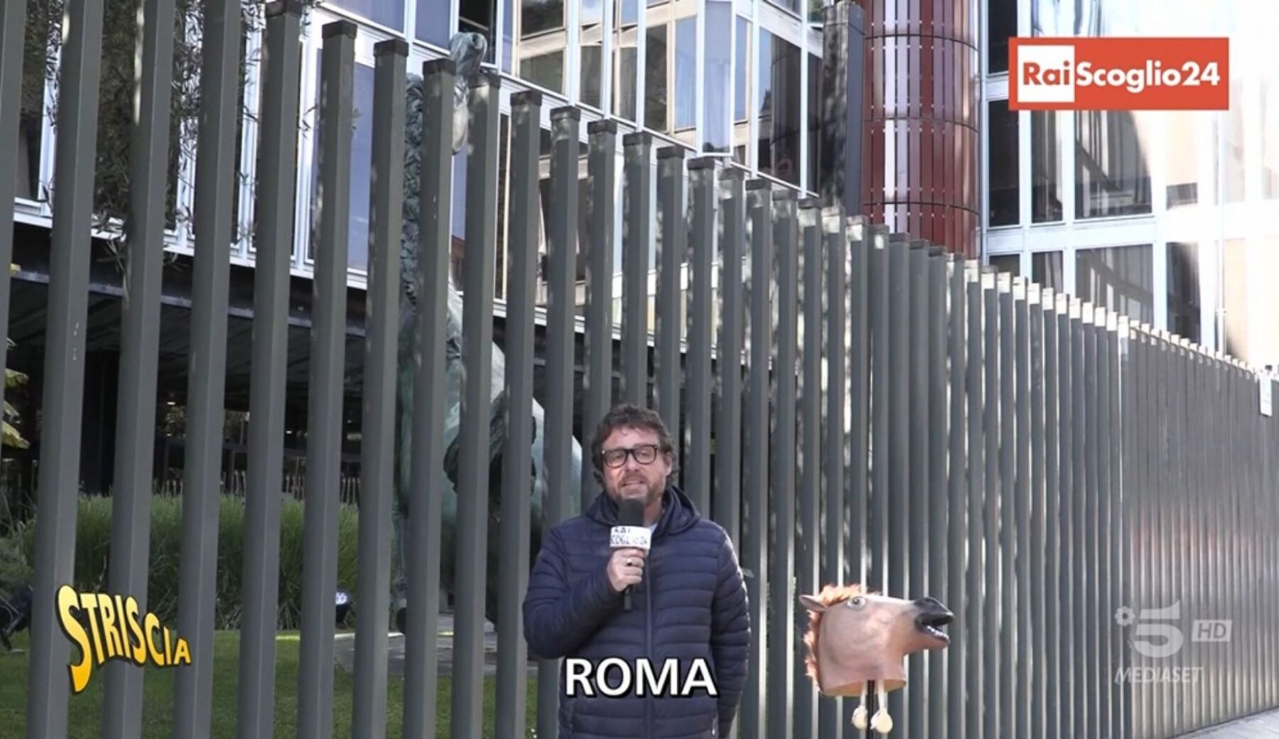 Sanremo segreto: la Rai non svela la Convenzione. I servizi di Striscia