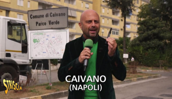 Striscia torna a Caivano cinque anni dopo per una firma contro la camorra