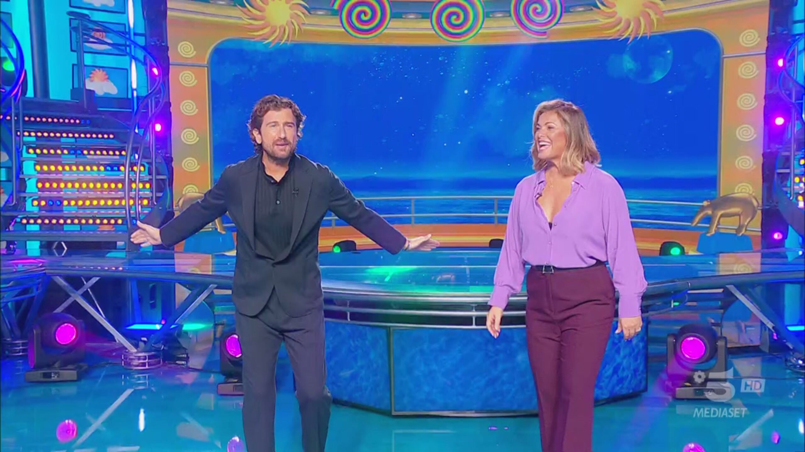 Italia Viva, i membri superstiti del partito di Renzi Striscia la notizia