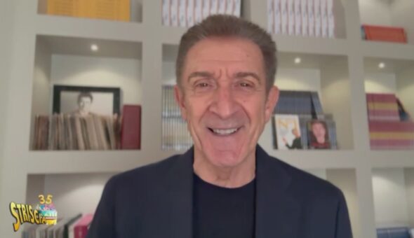 Ezio Greggio: «Buon compleanno Striscia la notizia»