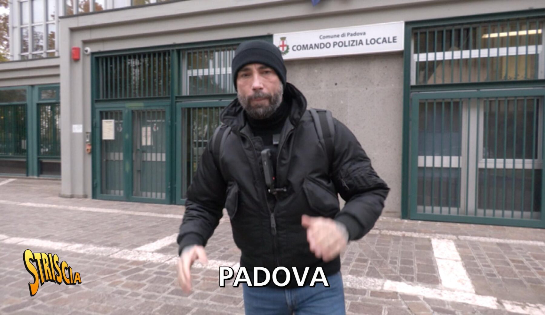 Stasera a Striscia, spaccio e degrado a Padova a 50 metri dalla Polizia locale