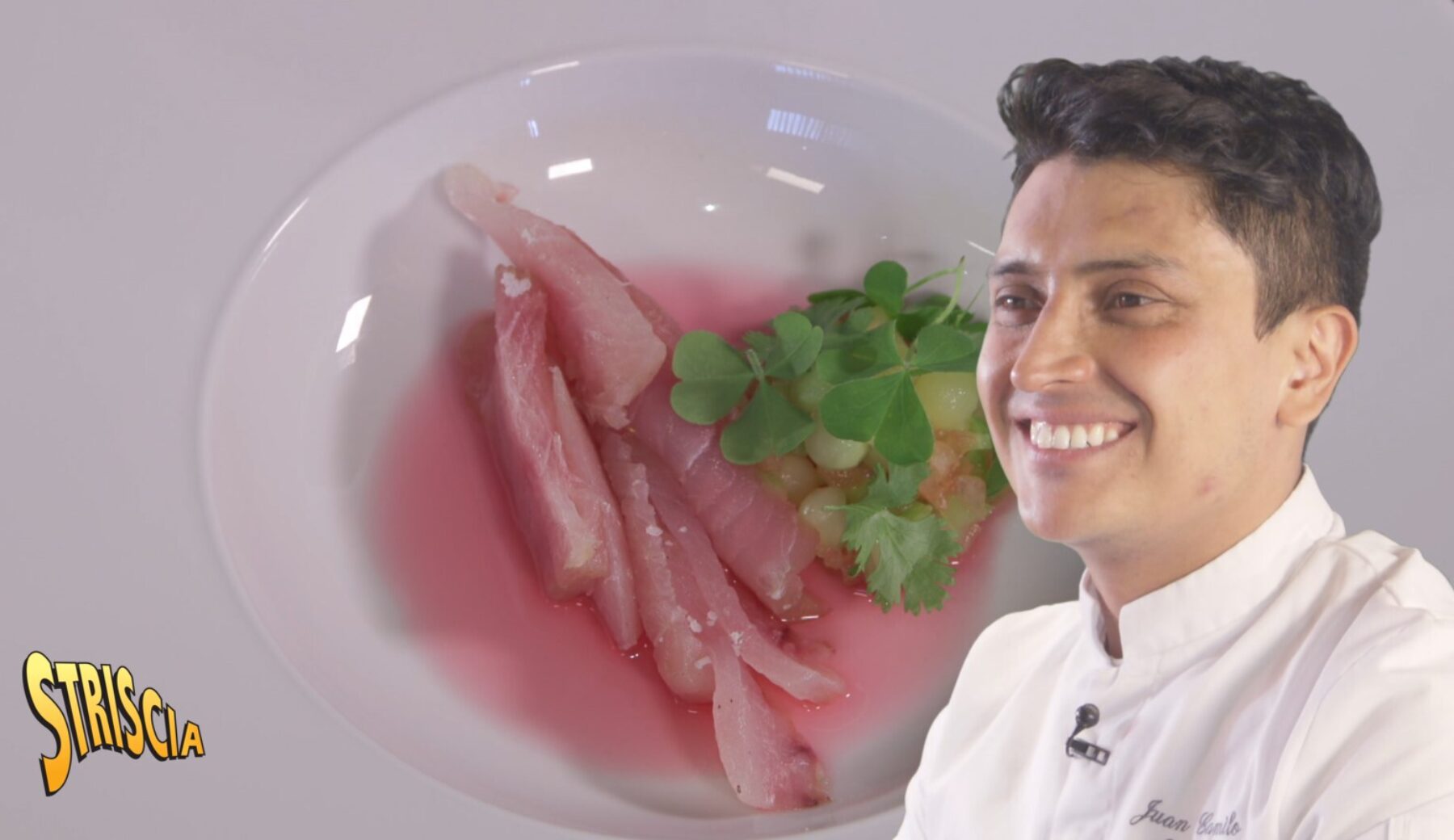 Stasera a Striscia, il “Ceviche di ricciola” di Juan Camilo Quintero Merchan