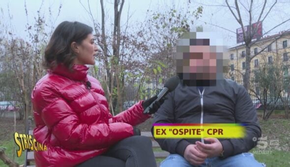 Violenze e psicofarmaci, dopo i servizi di Striscia scoppia il caso Cpr