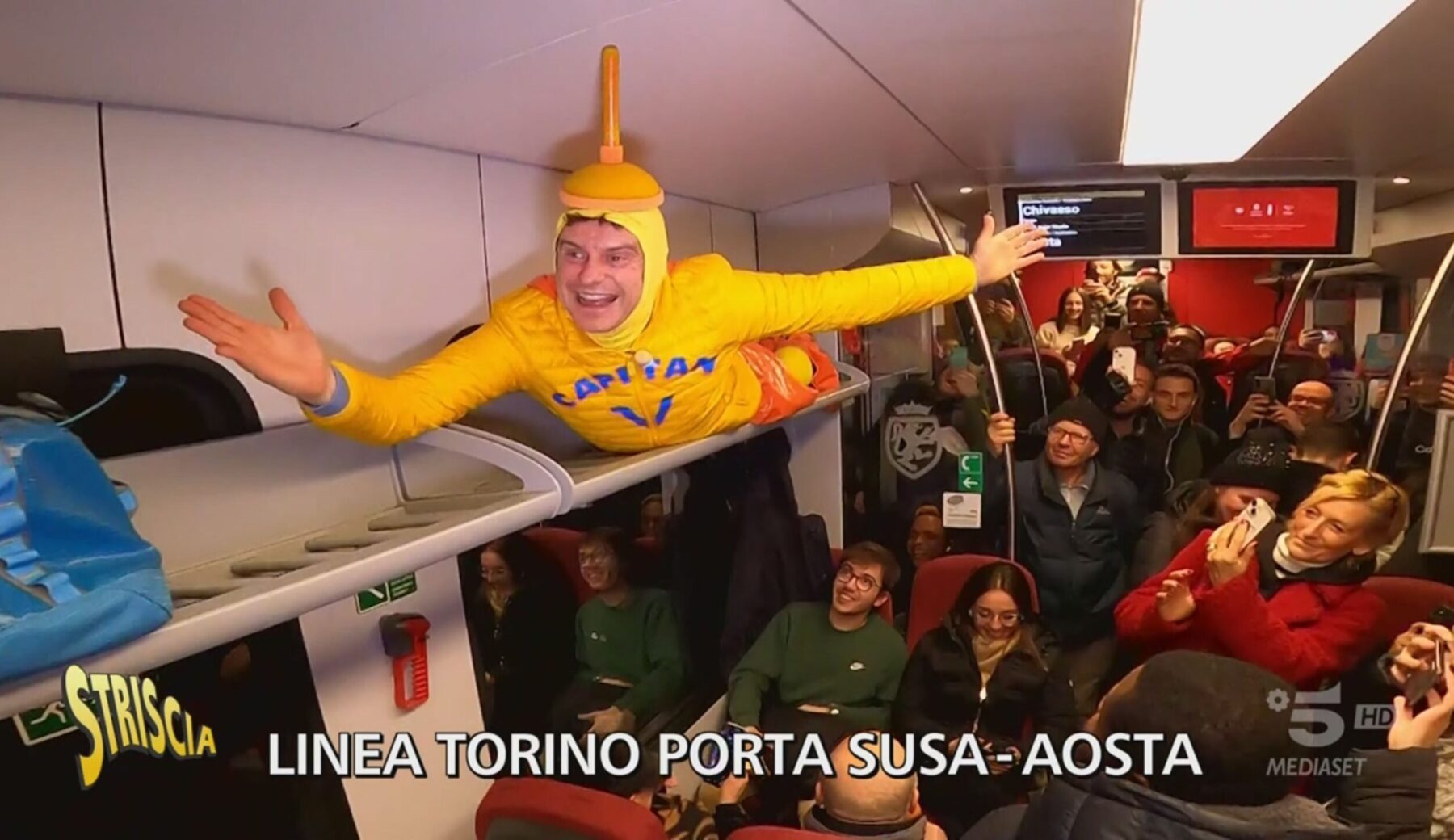 Il treno dell’inferno Torino-Aosta: pendolari come bestiame