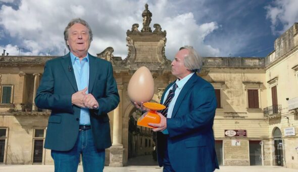 Lecce, Enzino certifica un uovo da record