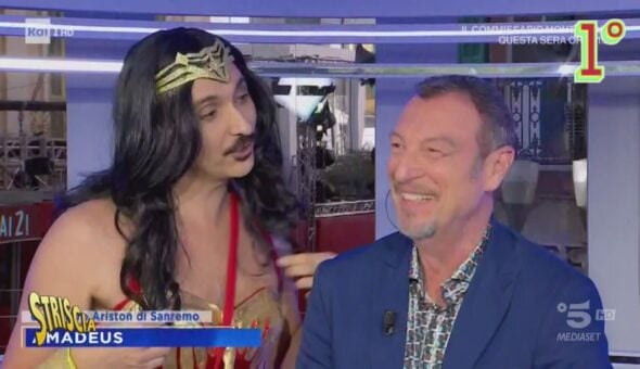 Mara, Amadeus e Bat-Fiorello incontrano Wonder Woman