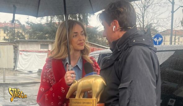 Stasera a Striscia, Tapiro d'oro a Chiara Ferragni: «Non ho abbandonato Federico.  È un periodo molto doloroso»