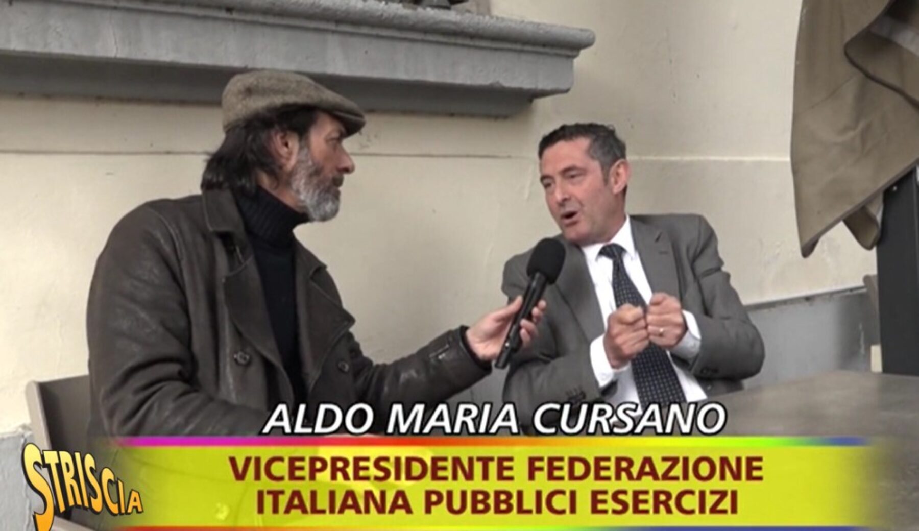 Oggi a Striscia, i trucchi per evadere il fisco. A lezione di “nero” dai rivenditori di registratori di cassa. Striscia chiede conto (e non pre-conto) al ministero dell’Economia (ma nessuno risponde)