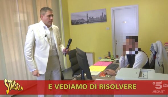 Auto pagate, mai consegnate: c’è un arresto. Il servizio di Striscia