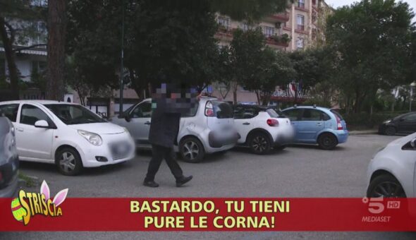 Insulti e minacce per Luca Abete in cerca del parcheggiatore buono
