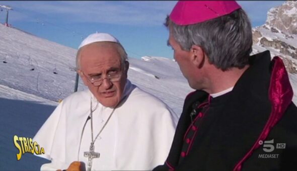 Papa Francesco a lezione di sci da Padre Georg