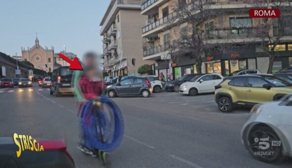 Roma, monopattini e bici a motore modificati e senza controlli