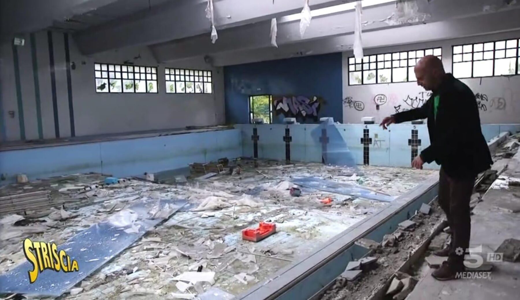 Riaperto l’ex centro sportivo di Caivano: a giugno Striscia documentò il degrado