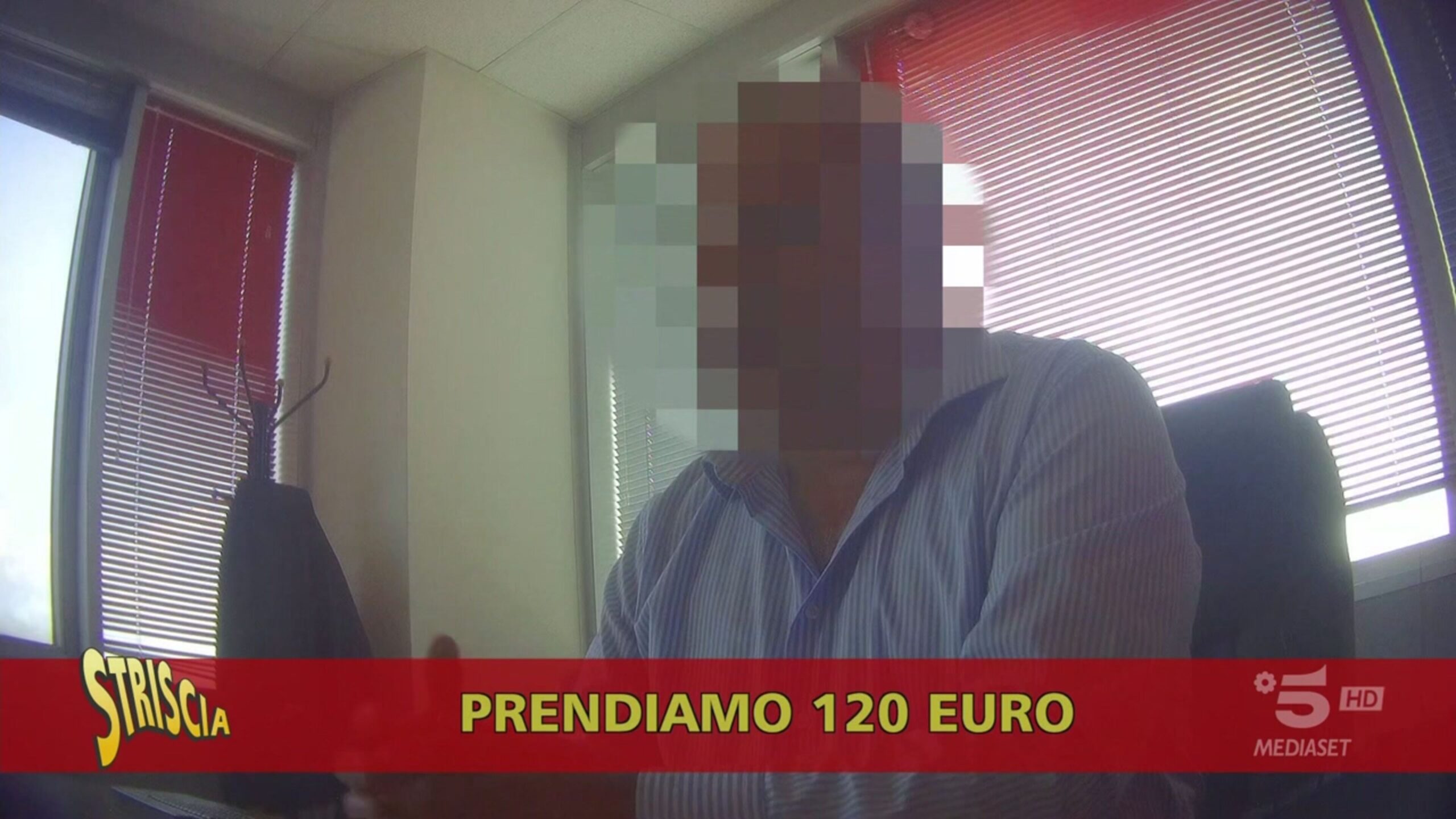 www.striscialanotizia.mediaset.it