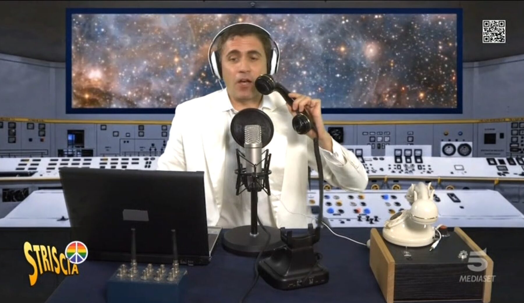 Telemarketing selvaggio ed estorsioni: la Polizia sgomina rete criminale  tra Italia e Albania