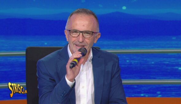 Antonio Ricci presenta Fabrizio Gatti, icona del giornalismo d'inchiesta