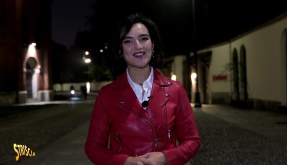Stasera a Striscia, gli insulti e le minacce di morte a Brumotti che sui social collezionano migliaia di like
