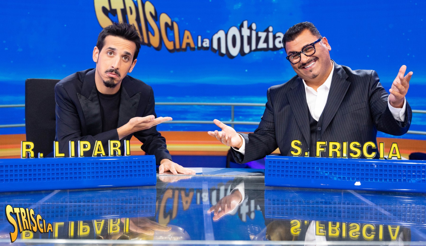 Da lunedì 14 ottobre tornano a Striscia la notizia i due comici siciliani Sergio Friscia e Roberto Lipari al quarto anno consecutivo al timone del tg satirico