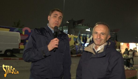 Oggi a Striscia: l'inchiesta di Moreno Morello e Fabrizio Gatti. Parcheggiatori abusivi nelle zone pubbliche. Scontrini a singhiozzo e bagarini. Ecco il day after nei dintorni del Meazza dopo gli arresti legati all'inchiesta sulle curve