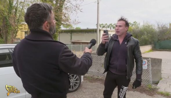 Stasera Striscia la notizia incontra Enrico Sanchi, il direttore di Lifeandpeople.it, che maltratta le aspiranti giornaliste, ma poi pubblica i loro articoli senza citarle né pagarle