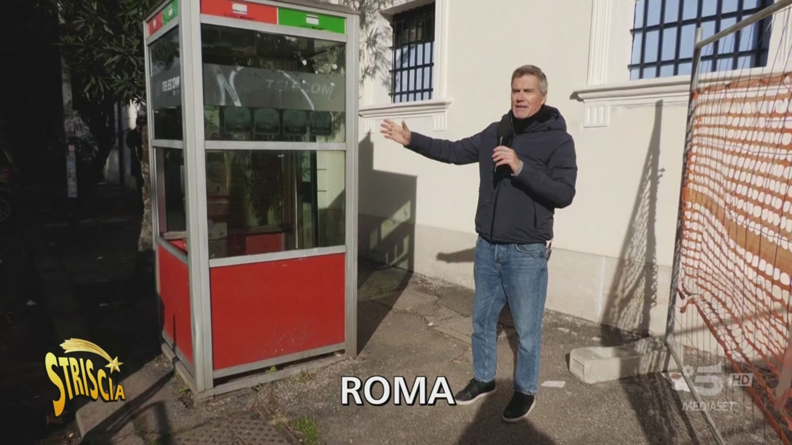 www.striscialanotizia.mediaset.it