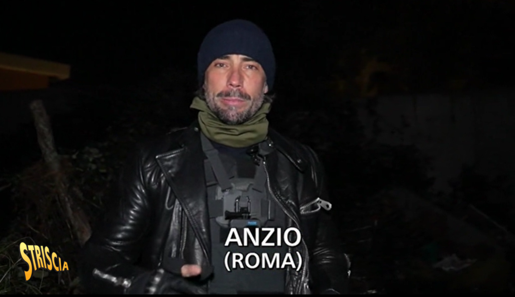 Stasera a Striscia: Vittorio Brumotti ad Anzio (Roma). Il video esclusivo del blitz antidroga avvenuto dopo il servizio del tg satirico