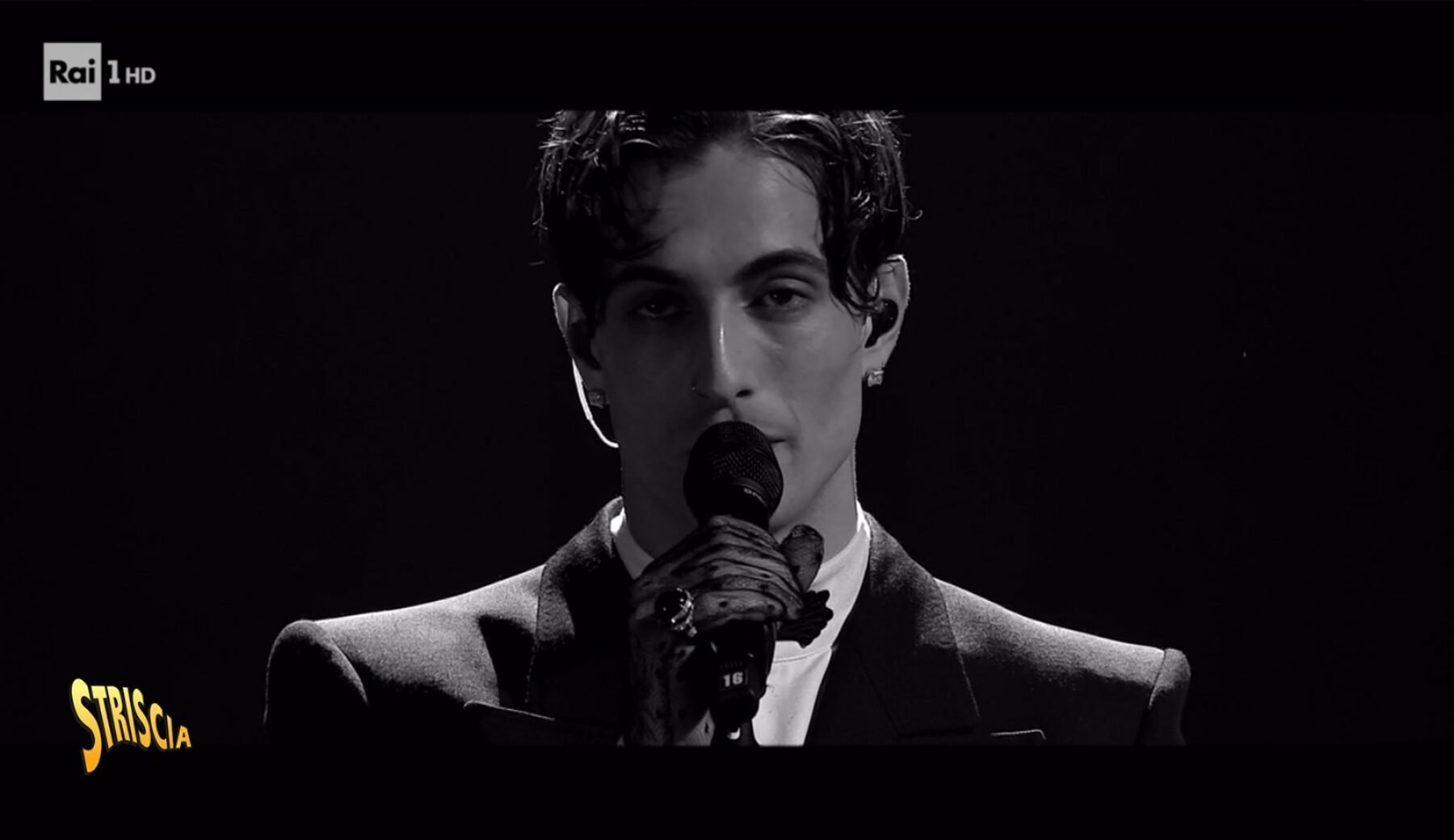 «Felicità», Damiano David a tutto Dalla: la prima volta da solista a Sanremo, senza i Måneskin