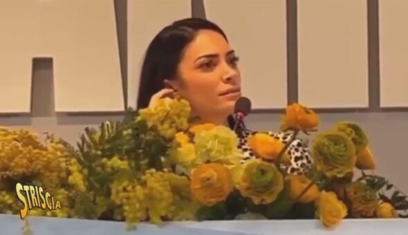 Esclusiva Striscia, Elodie: «Non voterei per Giorgia Meloni neanche se mi tagliassero una mano»